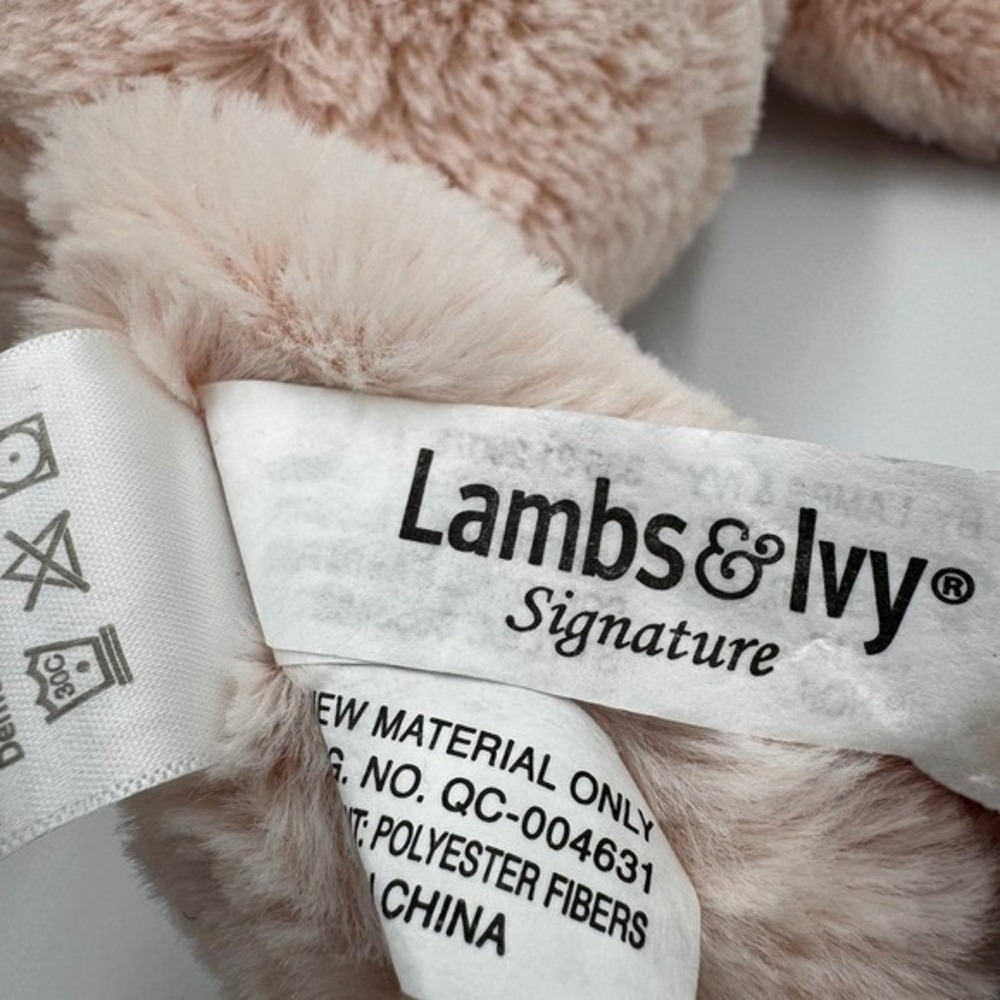 "Hip Hop" - Lambs & Ivy Signature Bunny, Pink - Excellent Condition! - Picture 3 of 3